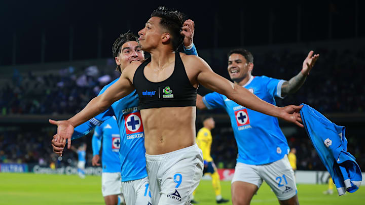 Cruz Azul por fin logró eliminar al América en duelo de eliminación directa, accediendo a semifinales de Concachampions