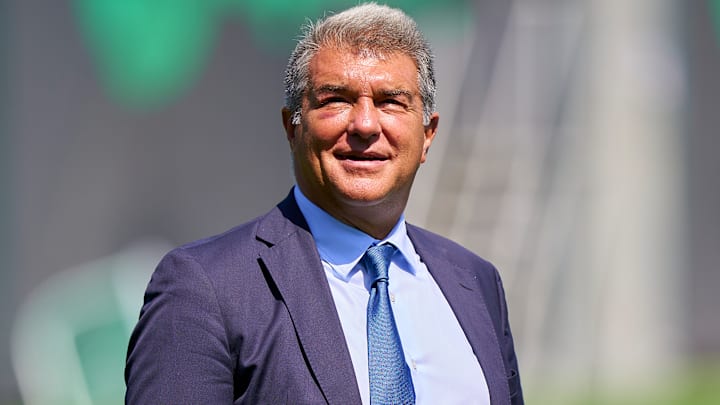 Joan Laporta tenterait le coup.