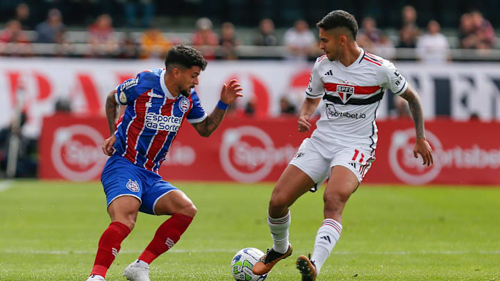 Bahia x São Paulo se enfrentam pelo Brasileirão Série A 2024 Bahia x São Paulo se enfrentam pelo Brasileirão Série A 2024