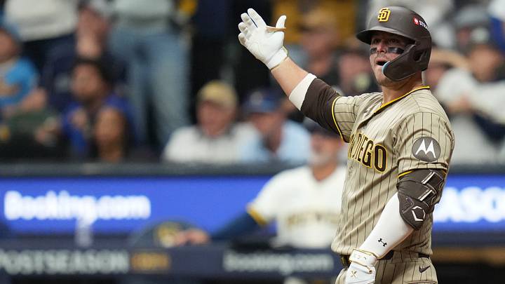 National League Division Series: San Diego Padres v Milwaukee Brewers - Game One National League Division Series: San Diego Padres v Milwaukee Brewers - Game One