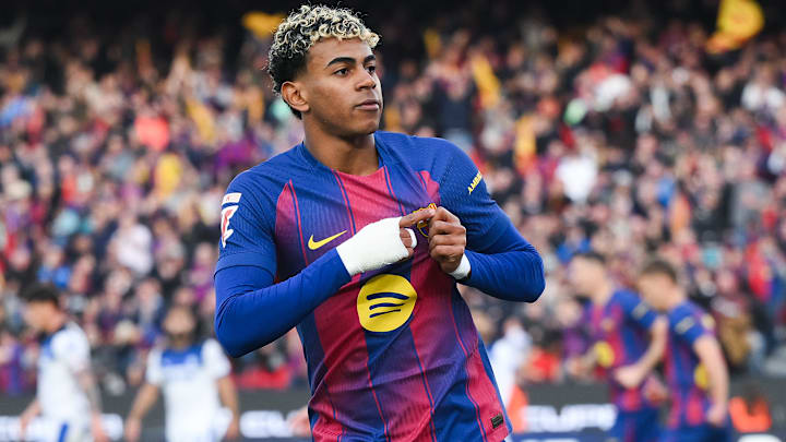 FC Barcelona v Deportivo Alaves - LaLiga EA Sports