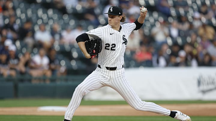 Apr 14, 2026; Chicago, Illinois, USA; Chicago White Sox starting pitcher Noah Schultz (22) delivers a pitch against the Tampa Bay Rays during the first inning at Rate Field. Mandatory Credit: Kamil Krzaczynski-Imagn Images