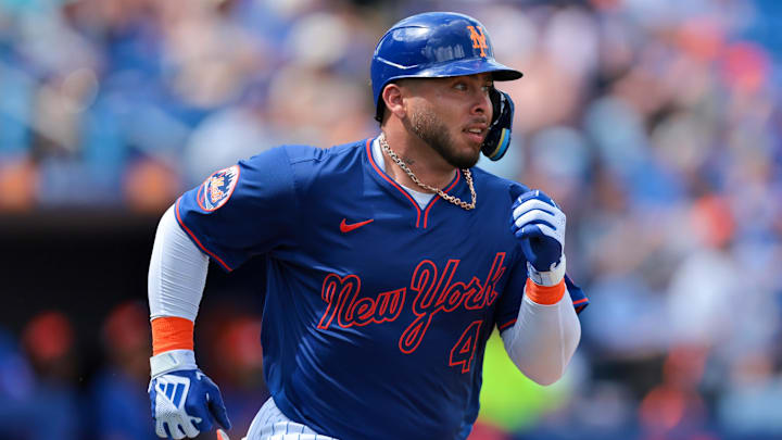 Feb 27, 2025; Port St. Lucie, Florida, USA; New York Mets catcher Francisco Alvarez (4) runs to first base after hitting a single against the Houston Astros during the first inning at Clover Park. Mandatory Credit: Sam Navarro-Imagn Images Feb 27, 2025; Port St. Lucie, Florida, USA; New York Mets catcher Francisco Alvarez (4) runs to first base after hitting a single against the Houston Astros during the first inning at Clover Park. Mandatory Credit: Sam Navarro-Imagn Images
