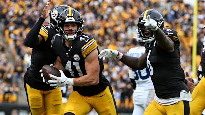 Nov 2, 2025; Pittsburgh, Pennsylvania, USA; Pittsburgh Steelers linebacker Payton Wilson (41) celebrates an interception during the first half against the Indianapolis Colts at Acrisure Stadium. Mandatory Credit: Barry Reeger-Imagn Images Nov 2, 2025; Pittsburgh, Pennsylvania, USA; Pittsburgh Steelers linebacker Payton Wilson (41) celebrates an interception during the first half against the Indianapolis Colts at Acrisure Stadium. Mandatory Credit: Barry Reeger-Imagn Images