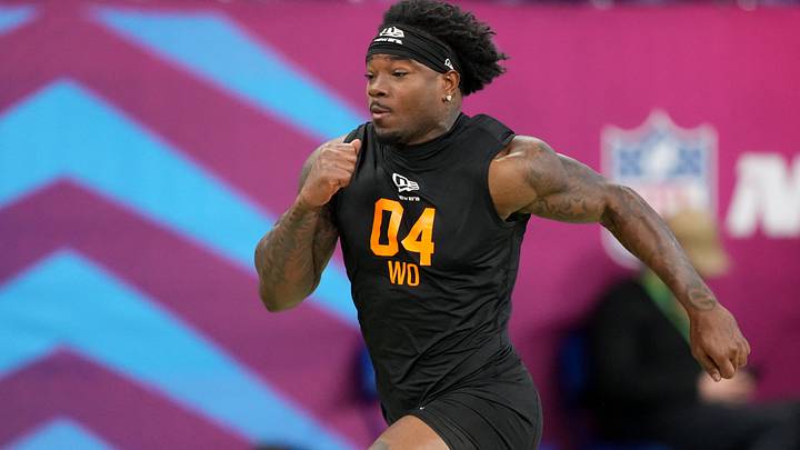 Dillon Bell turned heads all spring in Minnesota, but his summer has been quiet so far. What does that mean for his future with the Vikings? Dillon Bell turned heads all spring in Minnesota, but his summer has been quiet so far. What does that mean for his future with the Vikings?