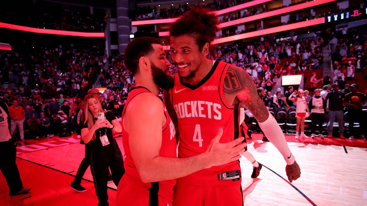 Rockets' Recent Winning Streak Brings Them Back Into High Playoff Race