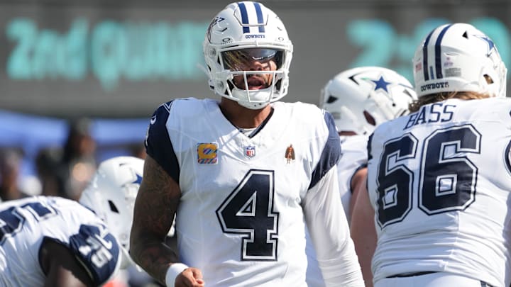 Dallas Cowboys quarterback Dak Prescott looks towards the sidelines during the first half against the New York Jets.