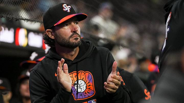 San Francisco Giants manager Tony Vitello (23) | Credit: Ed Szczepanski-Imagn Images