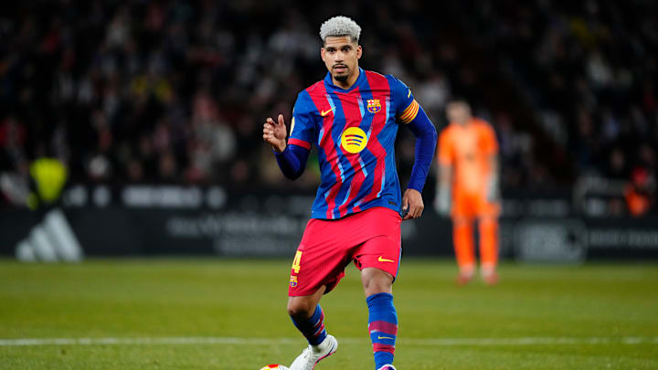 Araujo va jouer contre l'Atlético ce soir