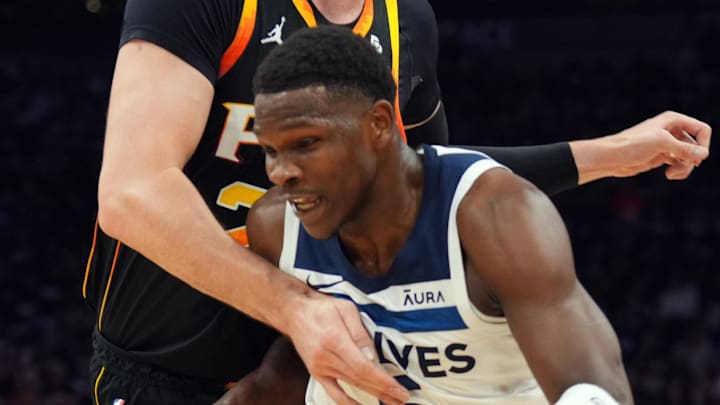 Apr 26, 2024; Phoenix, Arizona, USA; Phoenix Suns center Jusuf Nurkic (20) guards Minnesota