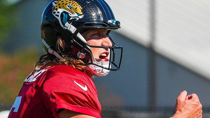 Jacksonville Jaguars quarterback Trevor Lawrence (16) calls out a play during a joint practice with the Carolina Panthers on the 16th session of NFL training camp at the Miller Electric Center on Wednesday, Aug. 19, 2026, in Jacksonville, Fla.