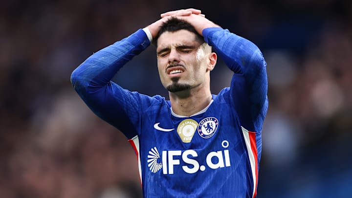 Chelsea v Burnley - Premier League Chelsea v Burnley - Premier League