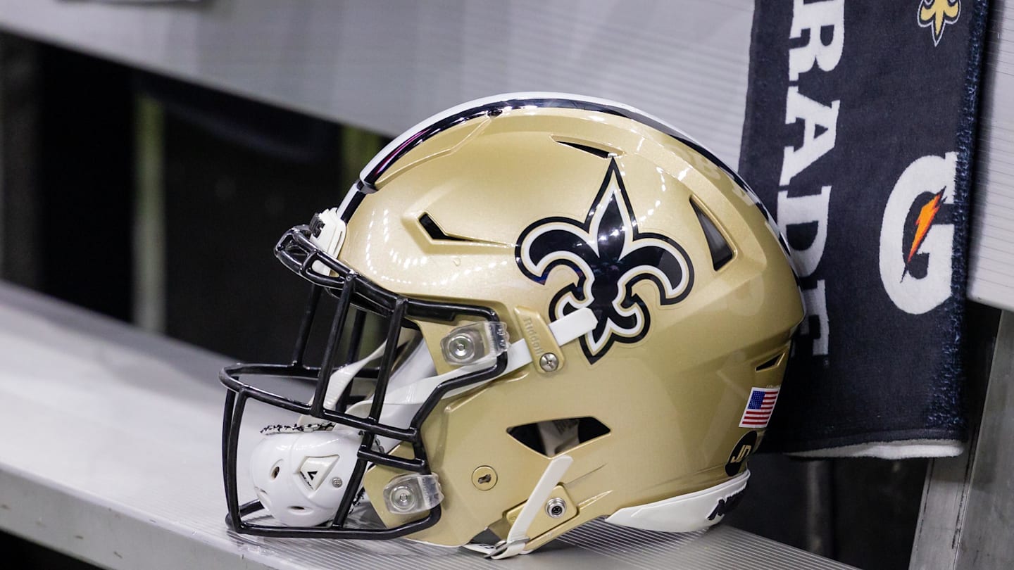 Saints Applauded for 'Sneaky Good' $52 Million Free-Agent Signing
