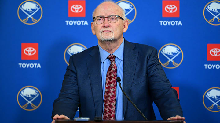 Buffalo Sabres head coach Lindy Ruff