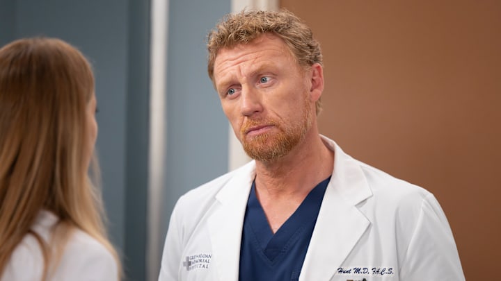 GREY’S ANATOMY - “Heavy on Me” - Bailey and Owen join forces to save a tumor patient, while Richard faces an internal battle. Meanwhile, Jules struggles with her feelings for Winston. THURSDAY, JAN. 15 (10:00-11:00 p.m. EST) on ABC. KEVIN MCKIDD GREY’S ANATOMY - “Heavy on Me” - Bailey and Owen join forces to save a tumor patient, while Richard faces an internal battle. Meanwhile, Jules struggles with her feelings for Winston. THURSDAY, JAN. 15 (10:00-11:00 p.m. EST) on ABC. KEVIN MCKIDD