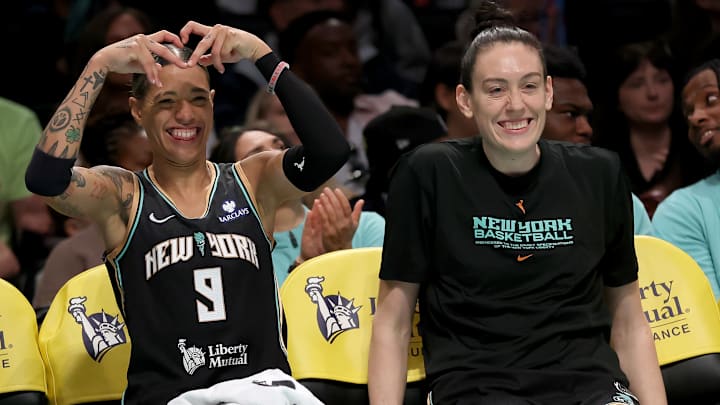Connecticut Sun v New York Liberty