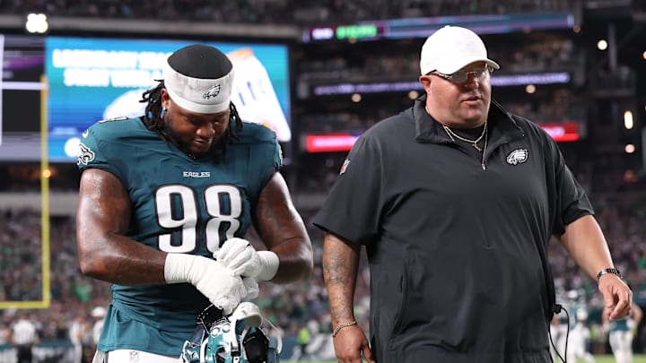 Sep 4, 2025; Philadelphia, Pennsylvania, USA; Philadelphia Eagles defensive tackle Jalen Carter (98) walks off the field with Eagles chief security officer Dom DiSandro (R) after being ejected from the game against the Dallas Cowboys at Lincoln Financial Field. Sep 4, 2025; Philadelphia, Pennsylvania, USA; Philadelphia Eagles defensive tackle Jalen Carter (98) walks off the field with Eagles chief security officer Dom DiSandro (R) after being ejected from the game against the Dallas Cowboys at Lincoln Financial Field.