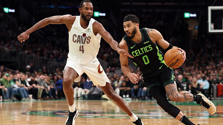 Cleveland Cavaliers v Boston Celtics