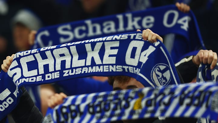 Schalke 04 verliert zum Jahresauftakt gegen den HSV Schalke 04 verliert zum Jahresauftakt gegen den HSV