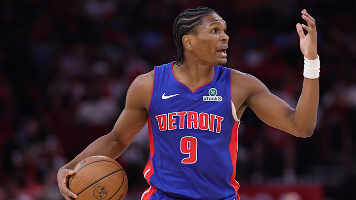 Detroit Pistons v Houston Rockets Detroit Pistons v Houston Rockets