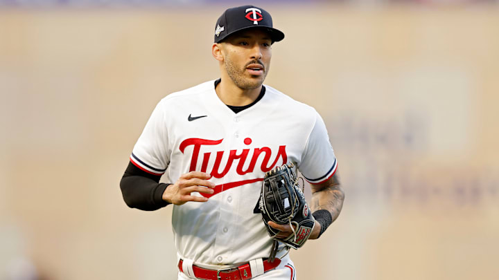 Carlos Correa es candidato al Guante de Oro de 2023 