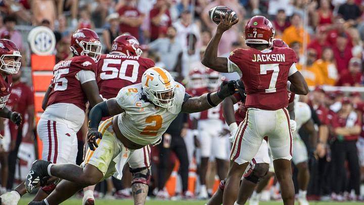 Tennessee’s defense has been its saving grace this season—look for that trend to continue against South Carolina Saturday.