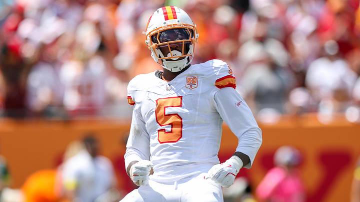 Sep 21, 2025; Tampa, Florida, USA; Tampa Bay Buccaneers outside linebacker Haason Reddick (5) reacts after a play against the New York Jets in the second quarter at Raymond James Stadium. Sep 21, 2025; Tampa, Florida, USA; Tampa Bay Buccaneers outside linebacker Haason Reddick (5) reacts after a play against the New York Jets in the second quarter at Raymond James Stadium.