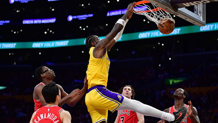 Deandre Ayton ha decepcionado a los Lakers