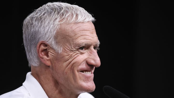 Didier Deschamps a pris une décision. Didier Deschamps a pris une décision.