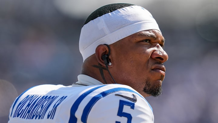 Indianapolis Colts v Tennessee Titans