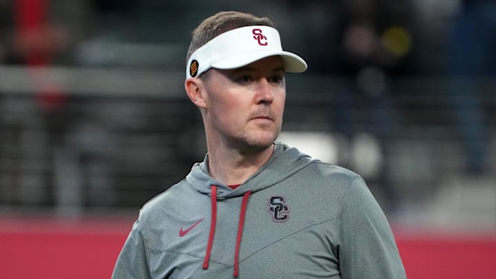 Dec 2, 2022; Las Vegas, NV, USA; Southern California Trojans head coach Lincoln Riley reacts in the first half of the Pac-12 Championship against the Utah Utes at Allegiant Stadium. Mandatory Credit: Kirby Lee-Imagn Images