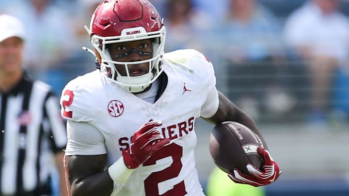 Oklahoma running back Jovantae Barnes Oklahoma running back Jovantae Barnes