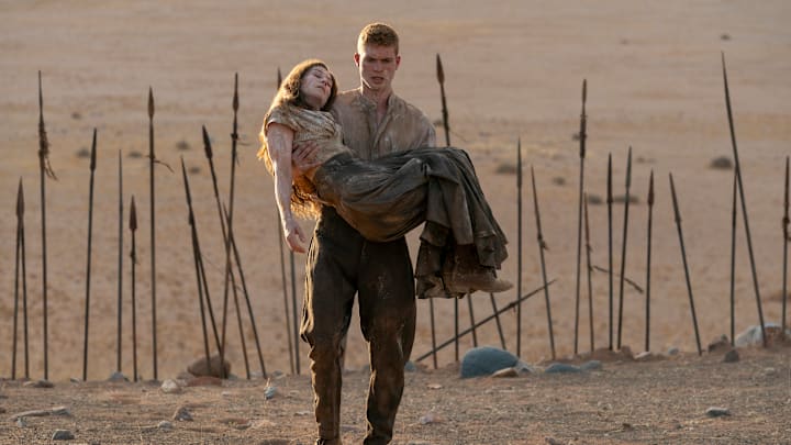 Rosamund Pike (Moiraine Damodred), Josha Stradowski (Rand al’Thor) in The Wheel of Time season 3. Image: Prime Video.