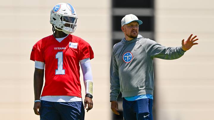 Jun 16, 2026; Nashville, TN, USA; Tennessee Titans quarterback Cam Ward (1) talks with quarterbacks coach Shea Tierney during day 1 of mini-camp at Vanderbilt Health Football Center. Mandatory Credit: Steve Roberts-Imagn Images Jun 16, 2026; Nashville, TN, USA; Tennessee Titans quarterback Cam Ward (1) talks with quarterbacks coach Shea Tierney during day 1 of mini-camp at Vanderbilt Health Football Center. Mandatory Credit: Steve Roberts-Imagn Images