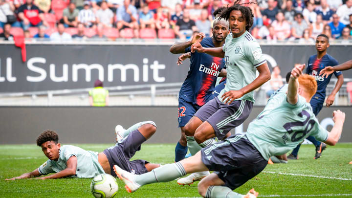 Joshua Zirkzee und Chris Richards sollen in den Bayern-Kader zurückkehren 