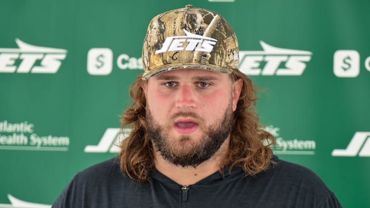 NY Jets center Joe Tippmann