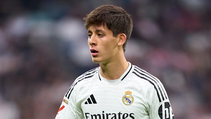 Arda Güler ne joue que très peu avec le Real Madrid.