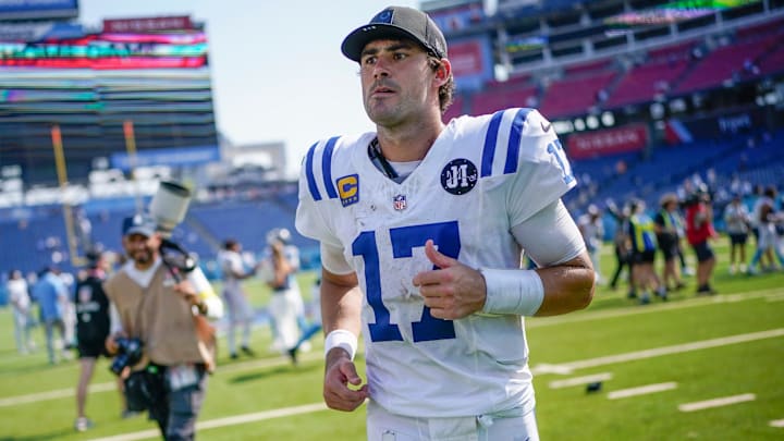Indianapolis Colts quarterback Daniel Jones (17) leaves the field after the game against the Tennessee Titans at Nissan Stadium in Nashville, Tenn., Sunday, Sept. 21, 2025.