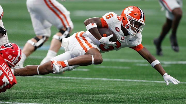 Clemson wide receiver Tyler Brown (6) moves the ball during the second half of the NCAA Aflac Kickoff Game against Georgia in Atlanta, on Saturday, Aug. 31, 2024.