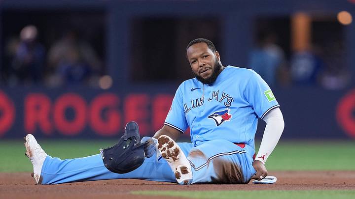 Blue Jays' Injury Woes Continue as Dylan Cease, Vladimir Guerrero Jr. Exit  Early
