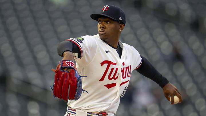 May 18, 2026; Minneapolis, Minnesota, USA; Minnesota Twins starting pitcher Kendry Rojas (60) delivers a pitch against the Houston Astros in the first inning at Target Field. Mandatory Credit: Jesse Johnson-Imagn Images May 18, 2026; Minneapolis, Minnesota, USA; Minnesota Twins starting pitcher Kendry Rojas (60) delivers a pitch against the Houston Astros in the first inning at Target Field. Mandatory Credit: Jesse Johnson-Imagn Images