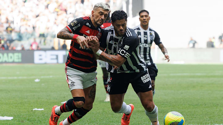 Arrascaeta e Hulk estão entre os protagonistas do duelo entre Flamengo e Atlético-MG Arrascaeta e Hulk estão entre os protagonistas do duelo entre Flamengo e Atlético-MG