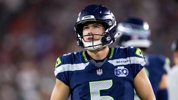 Sep 25, 2025; Glendale, Arizona, USA; Seattle Seahawks kicker Jason Myers (5) against the Arizona Cardinals at State Farm Stadium. Mandatory Credit: Mark J. Rebilas-Imagn Images Sep 25, 2025; Glendale, Arizona, USA; Seattle Seahawks kicker Jason Myers (5) against the Arizona Cardinals at State Farm Stadium. Mandatory Credit: Mark J. Rebilas-Imagn Images