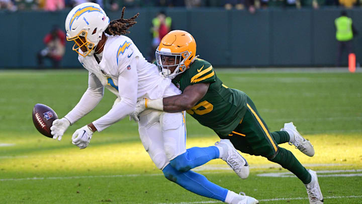 Nov 19, 2023; Green Bay, Wisconsin, USA;  Los Angeles Chargers wide receiver Quentin Johnston (1)