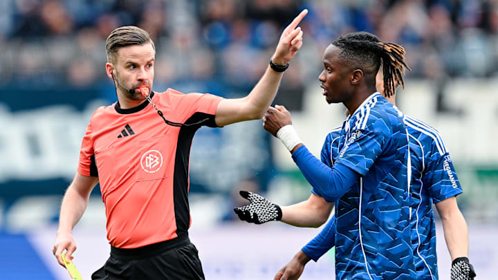 Moussa Ndiaye wurde gegen Elversberg mit Gelb-Rot vom Platz gestellt