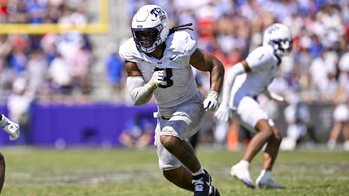 Sep 20, 2025; Fort Worth, Texas, USA; TCU Horned Frogs linebacker Kaleb Elarms-Orr (3) rushes the line during the game between the TCU Horned Frogs and the SMU Mustangs Sep 20, 2025; Fort Worth, Texas, USA; TCU Horned Frogs linebacker Kaleb Elarms-Orr (3) rushes the line during the game between the TCU Horned Frogs and the SMU Mustangs