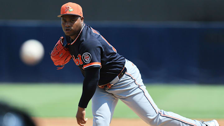 Detroit Tigers starting pitcher Framber Valdez (59) throws a pitch during a spring training game. 