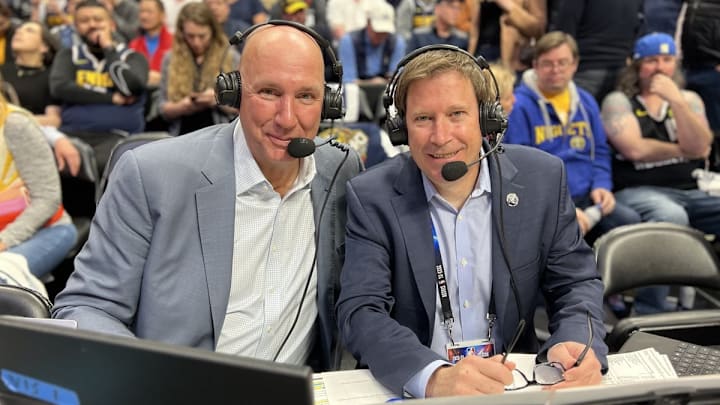 Jim Petersen and Alan Horton will have the call of Wolves-Spurs on Sunday night for FanDuel Sports Network North and KARE 11