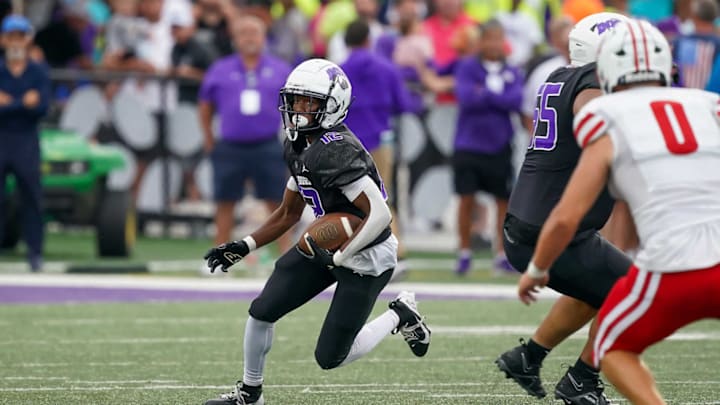 Archbishop Spalding Cavaliers at Brownsburg Bulldogs from August 22, 2025.