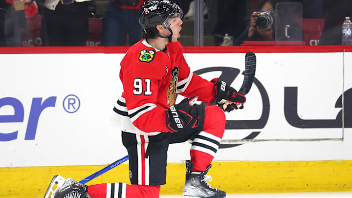 Carolina Hurricanes v Chicago Blackhawks
